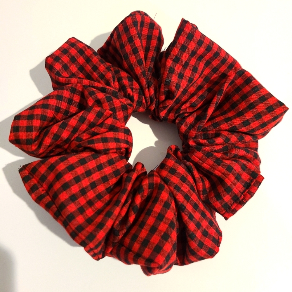 Plaid hair scrunchie hair ties
